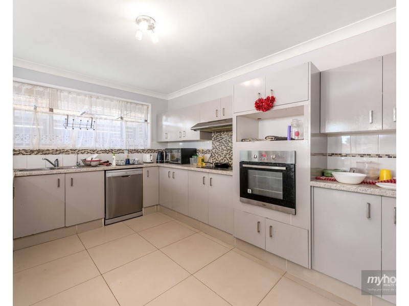 12 Gloucester Crescent, Darling Heights QLD 4350