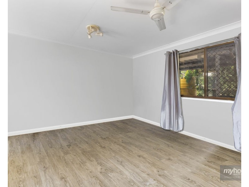 15 Creek Street, Cambooya QLD 4358