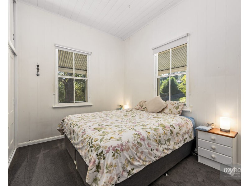 14 Phalaris Court, Meringandan West QLD 4352