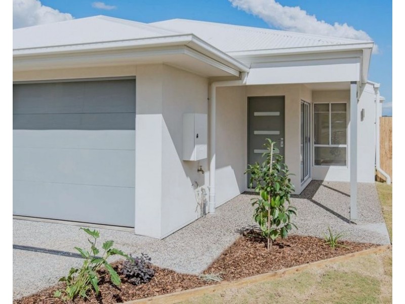 2/4 Ivy Court, Glenvale QLD 4350