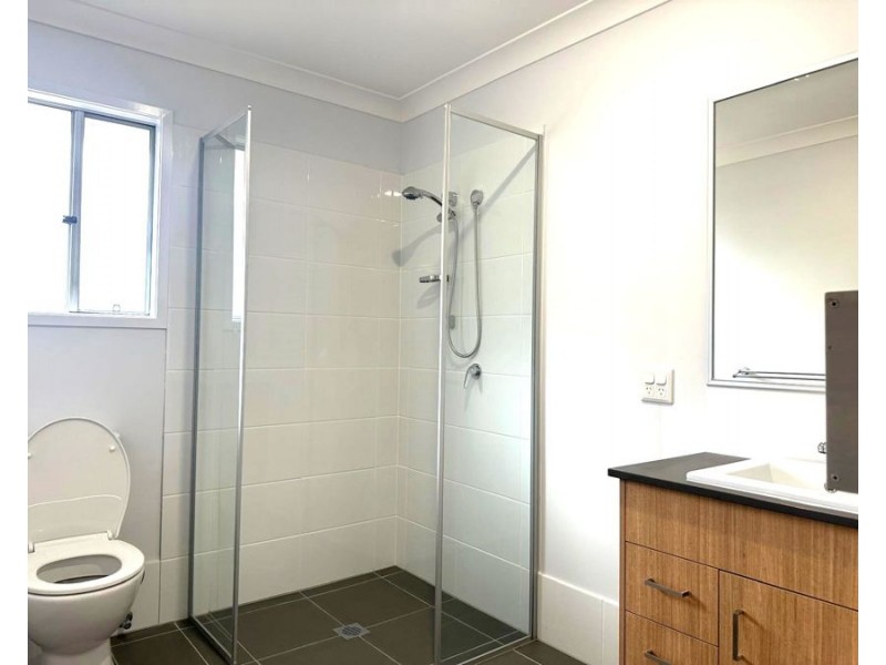 1 Amanda Place, Helidon QLD 4344