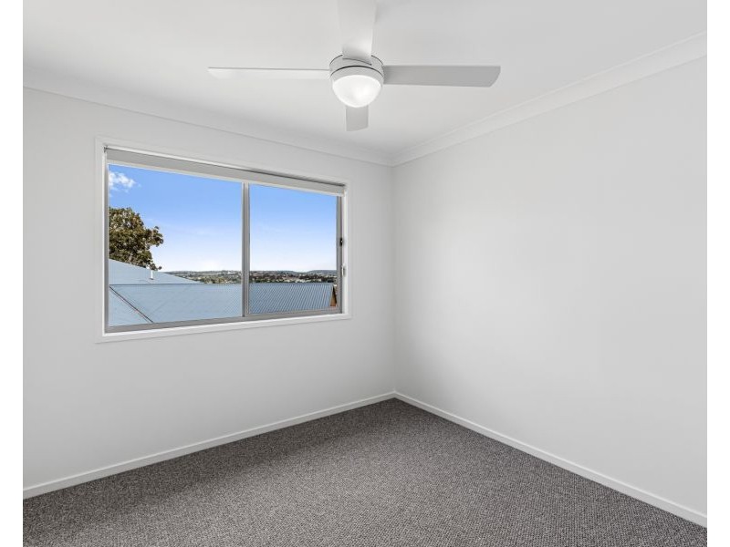 20 Wandsworth Street, Cranley QLD 4350