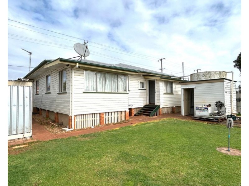 465 Alderley Street, Harristown QLD 4350