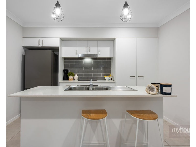 1/138 Cambooya Street, Drayton QLD 4350