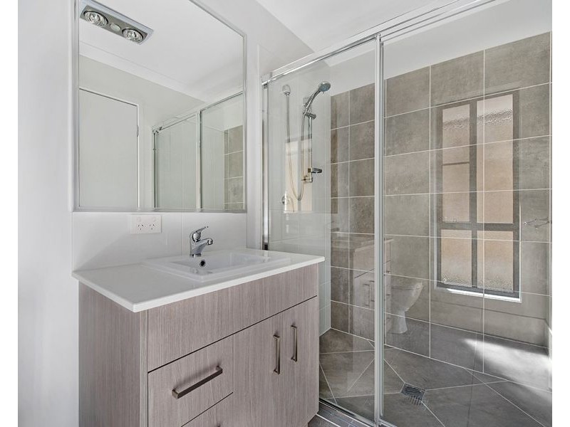 1/49 Shelby Street, Glenvale QLD 4350