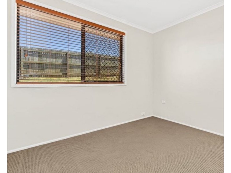 15 Montana Street, Wilsonton Heights QLD 4350