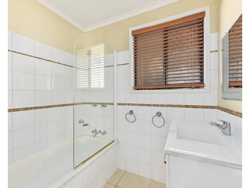 15 Montana Street, Wilsonton Heights QLD 4350