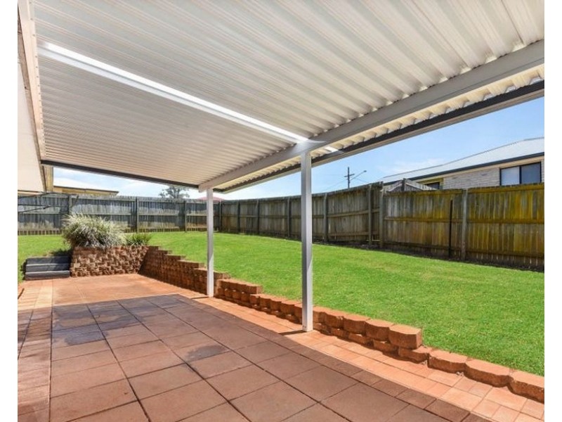 15 Montana Street, Wilsonton Heights QLD 4350