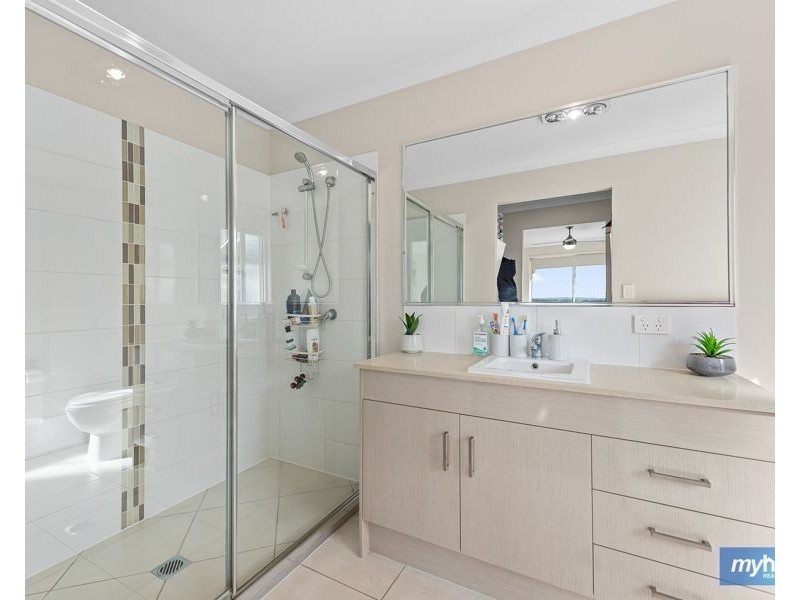 21 Sanctuary Drive, Cranley QLD 4350