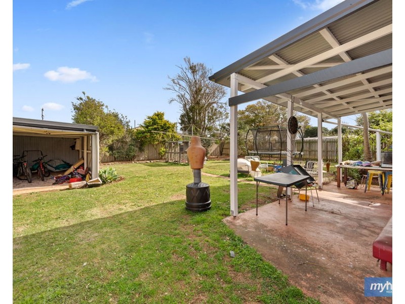 15 McCafferty Street, Wilsonton QLD 4350