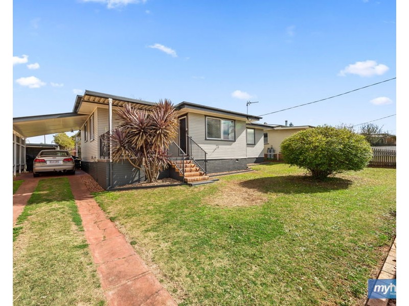 15 McCafferty Street, Wilsonton QLD 4350