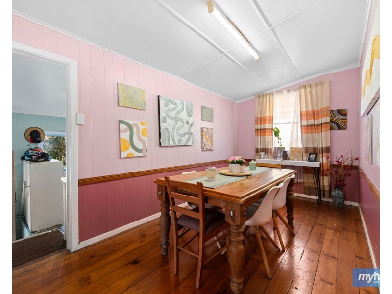 64 Geoffrey Street, Mount Lofty QLD 4350