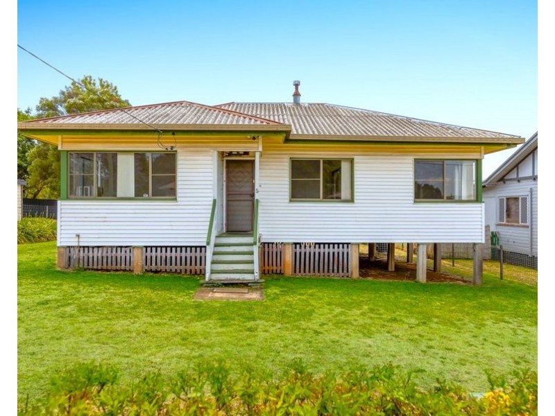 5 Dunkley Street, South Toowoomba QLD 4350