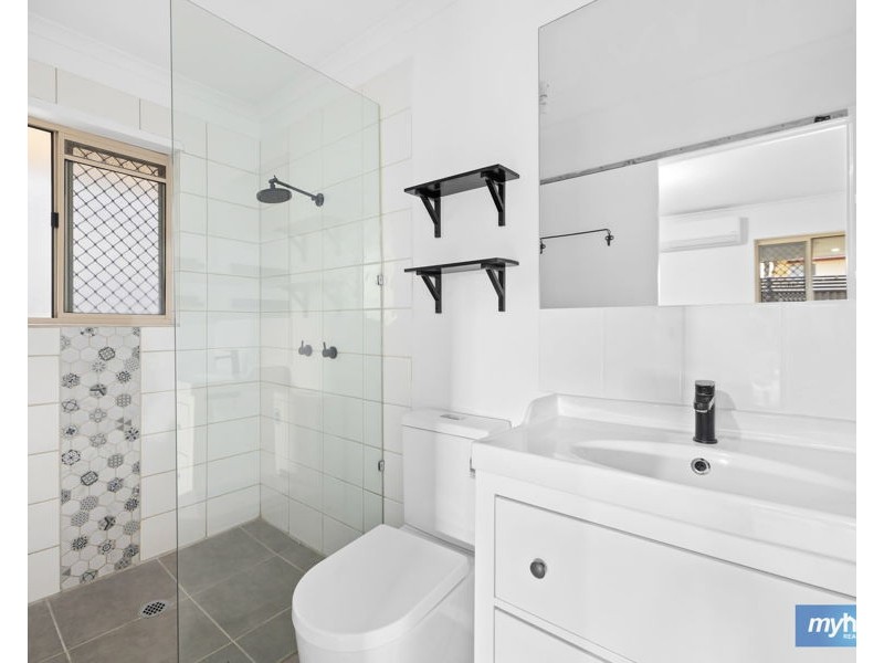 30 Peacock Street, One Mile QLD 4305