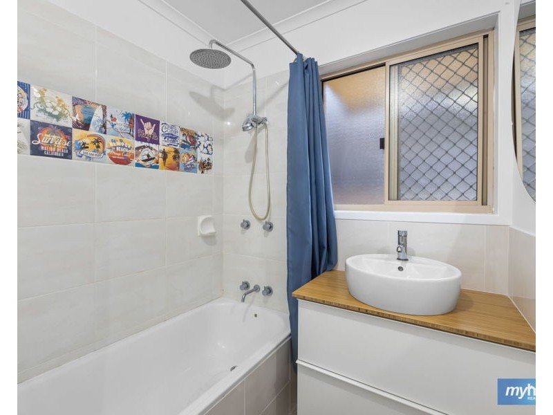 30 Peacock Street, One Mile QLD 4305