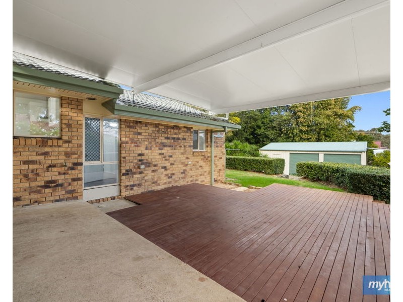 30 Peacock Street, One Mile QLD 4305