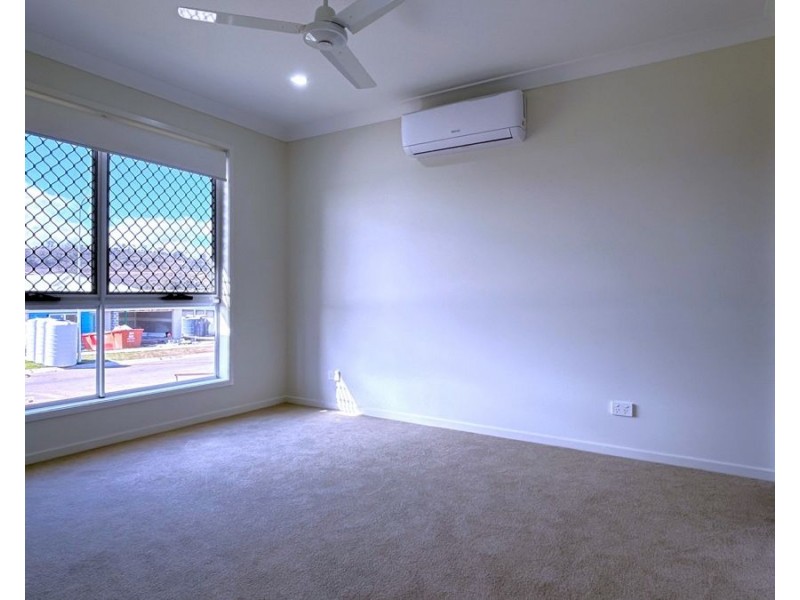 52 Tallowwood Boulevard, Cotswold Hills QLD 4350