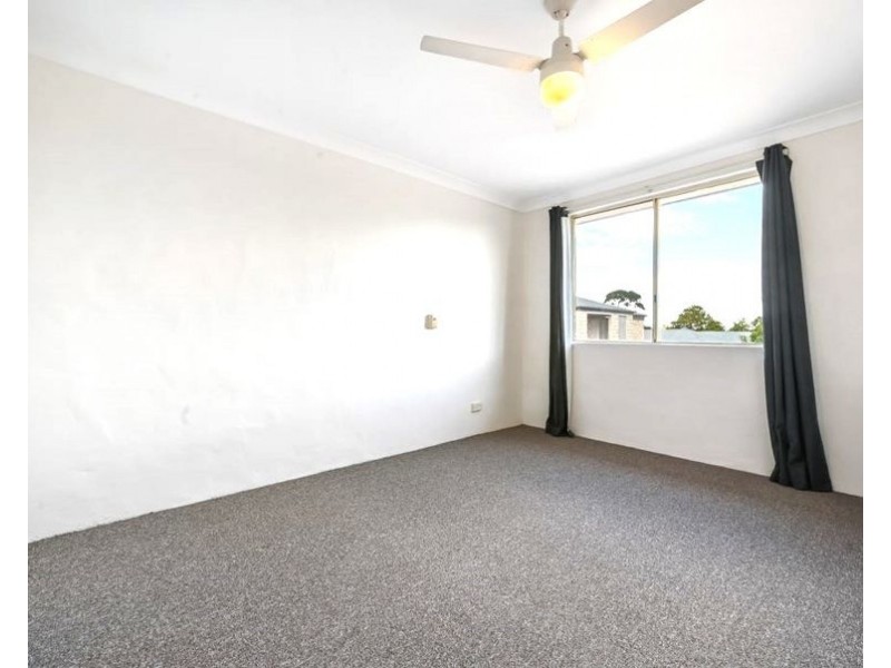 13/9 Uniplaza Court, Kearneys Spring QLD 4350