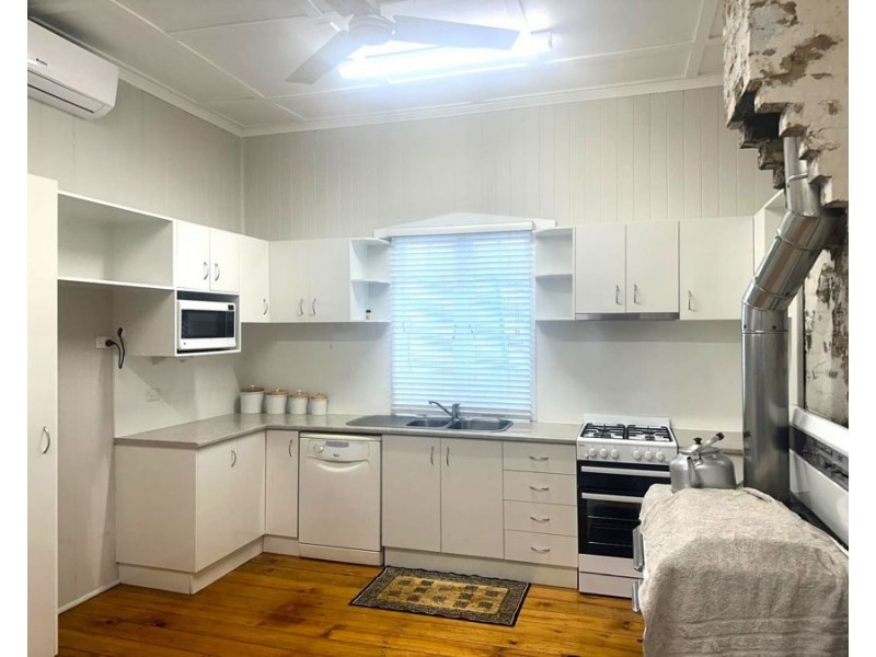 76 Neil Street, Toowoomba City QLD 4350