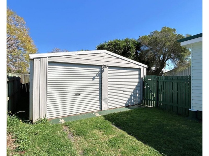 11 Edmund Street, Newtown QLD 4350