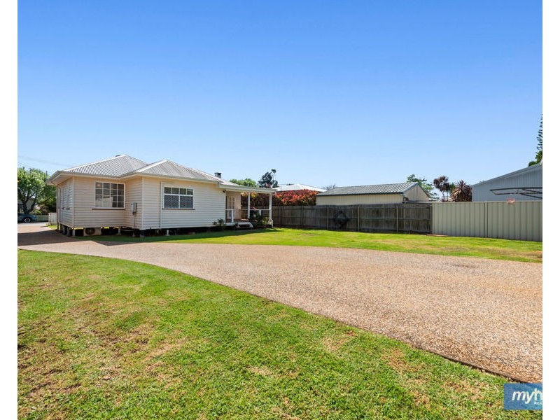 24 Henderson Street, Newtown QLD 4350