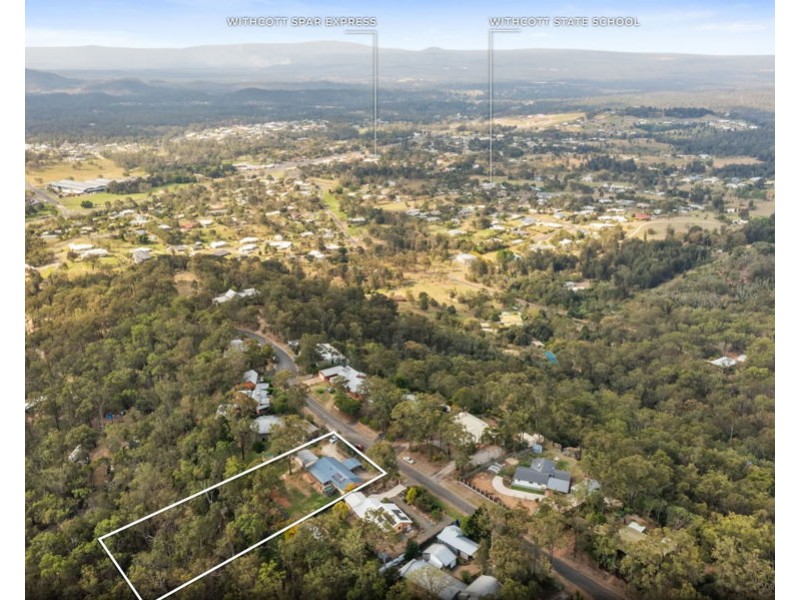 26 Gordon Crescent, Withcott QLD 4352