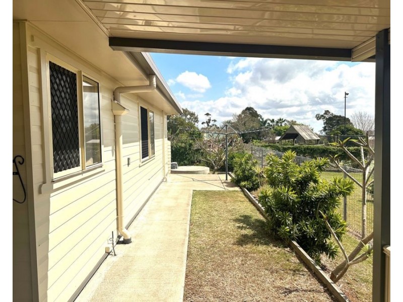 1 Abif Street, Cotswold Hills QLD 4350