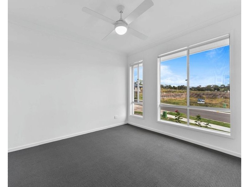 2/18 Ena Street, Cotswold Hills QLD 4350