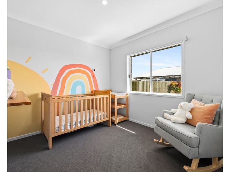 1 Rigby Avenue, Highfields QLD 4352