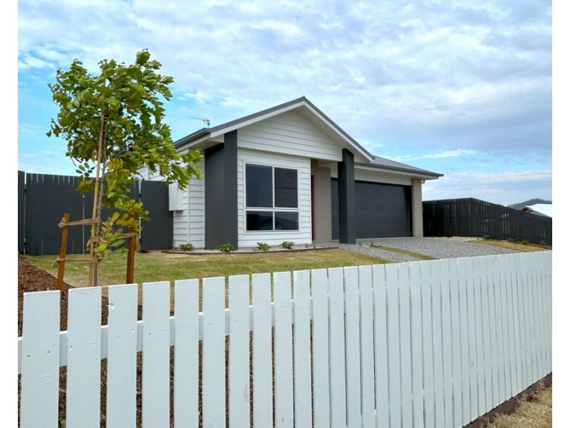 24 Jacana Street, Glenvale QLD 4350