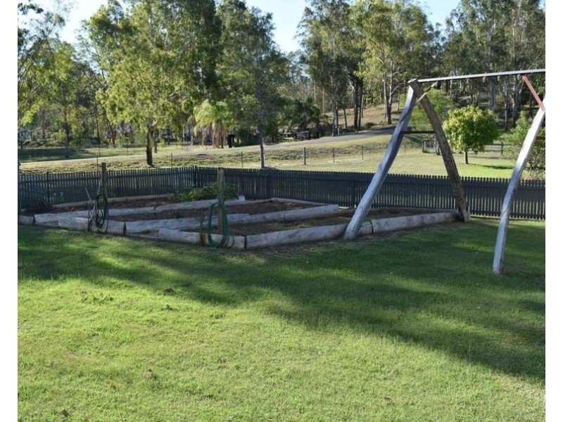 162 Costellos Road, Upper Lockyer QLD 4352