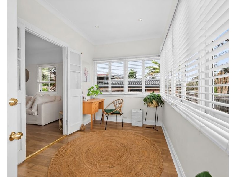 28 Llewellyn Street, Centenary Heights QLD 4350