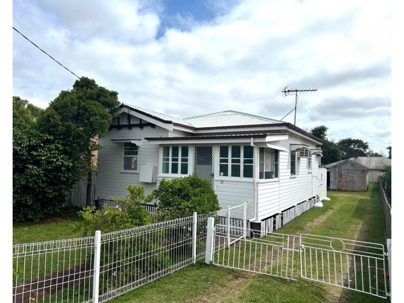 15 albert lane, Newtown QLD 4350