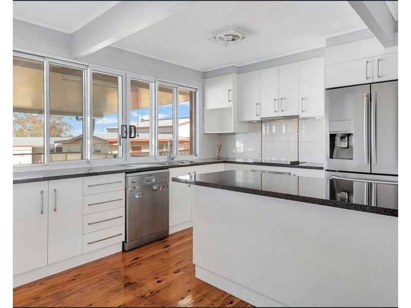 24 Rudd Street, Drayton QLD 4350