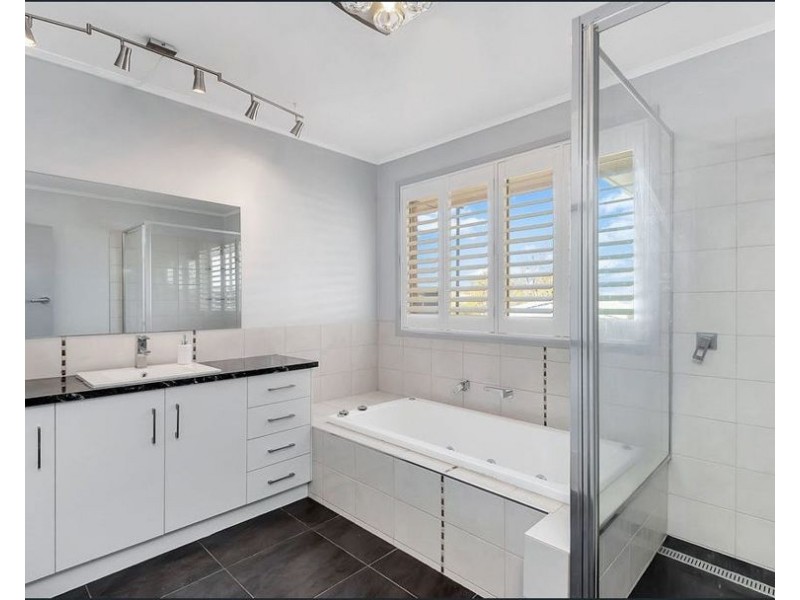 24 Rudd Street, Drayton QLD 4350