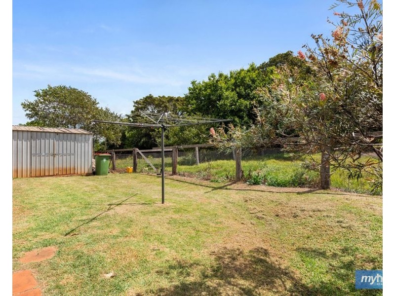 19 Macrossan Street, Cranley QLD 4350