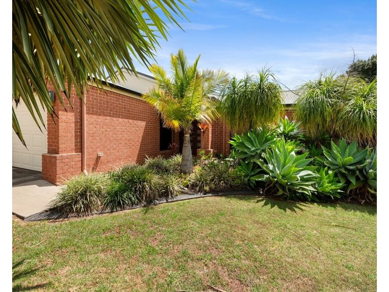 21 Diamantina Drive, Glenvale QLD 4350