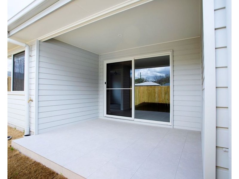 2/14 Wolff Street, Cotswold Hills QLD 4350