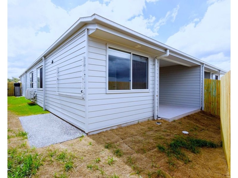 2/14 Wolff Street, Cotswold Hills QLD 4350