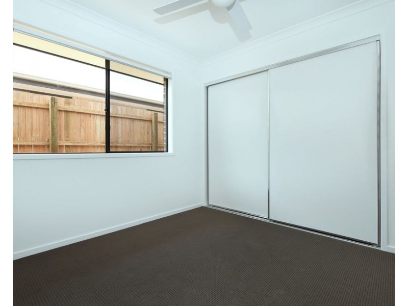 2/5 Shelby Street, Glenvale QLD 4350