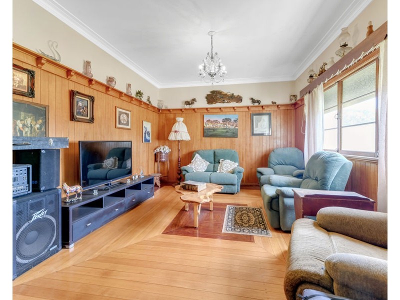 34 Sparksman Road, Mount Marshall QLD 4362