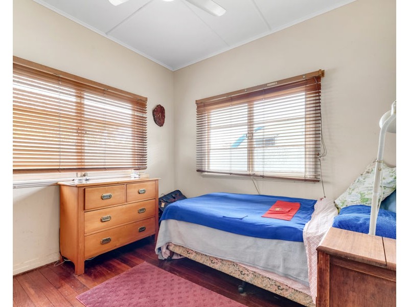 34 Sparksman Road, Mount Marshall QLD 4362