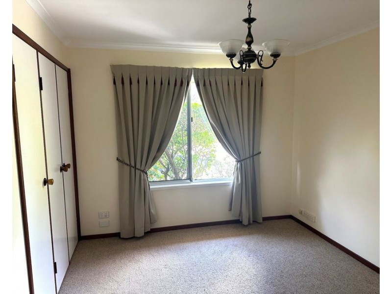 16 Perry Street, Harlaxton QLD 4350