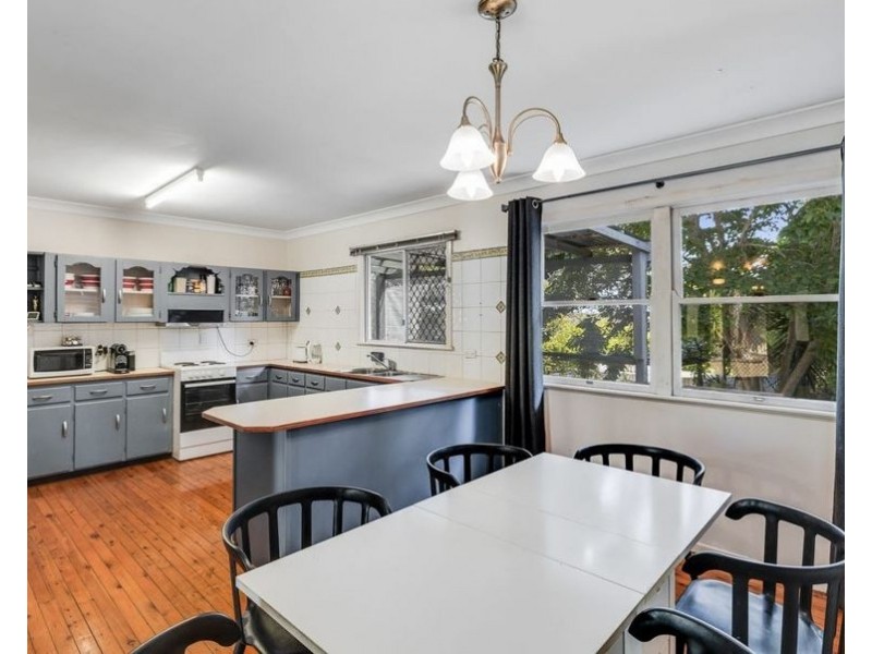 19 Cohoe Street, East Toowoomba QLD 4350