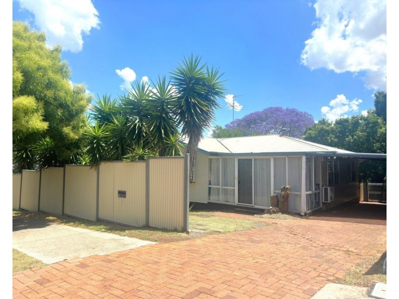 19 Cohoe Street, East Toowoomba QLD 4350