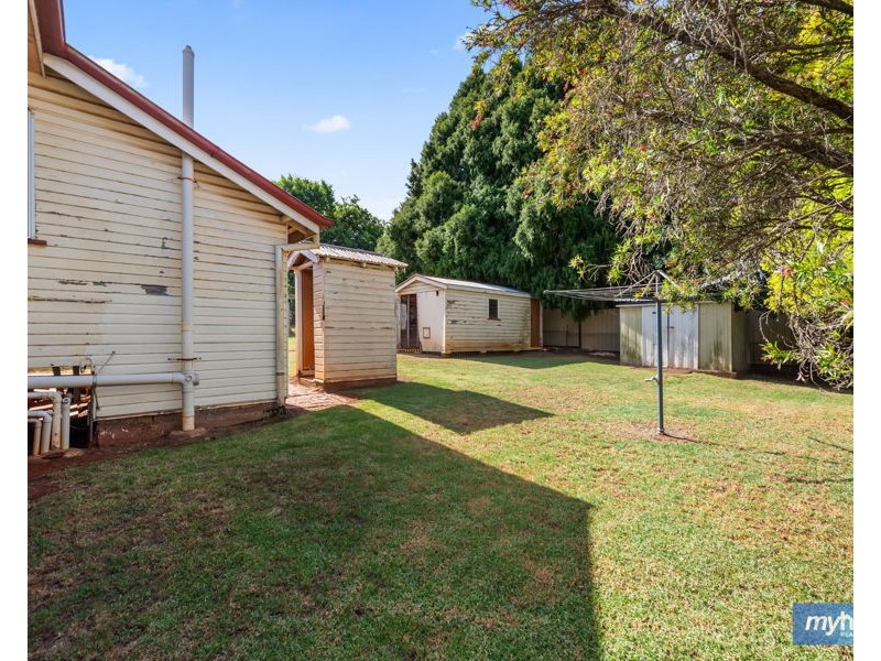 23 Elizabeth Street, South Toowoomba QLD 4350