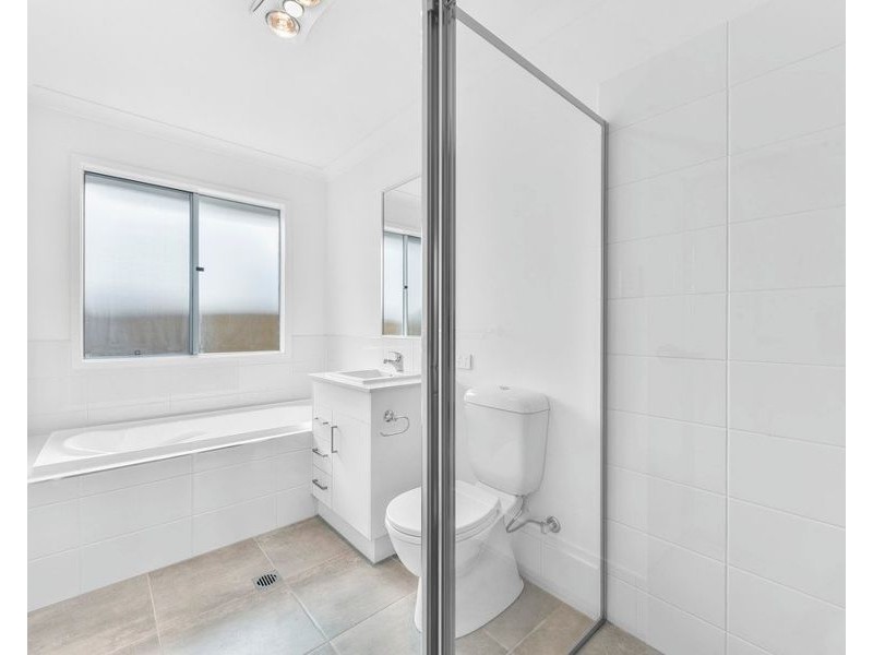 1/18 Ena Street, Cotswold Hills QLD 4350