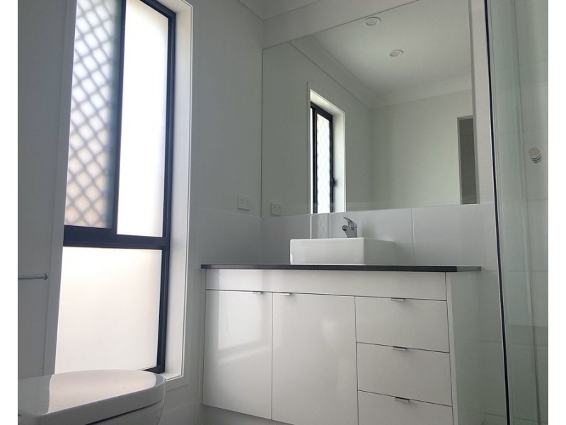 24 Red Cedar Avenue, Cotswold Hills QLD 4350