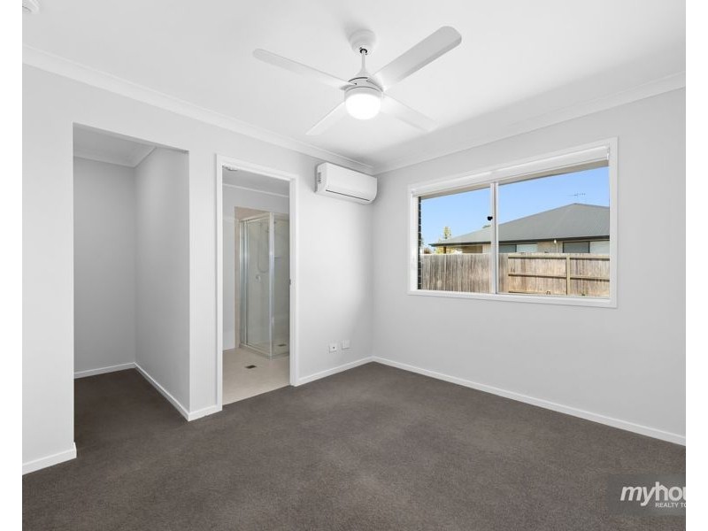 2/10 Trevatt Street, Westbrook QLD 4350