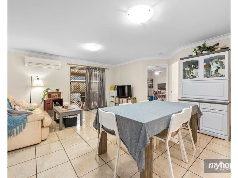 8 Bushnell Court, Rockville QLD 4350
